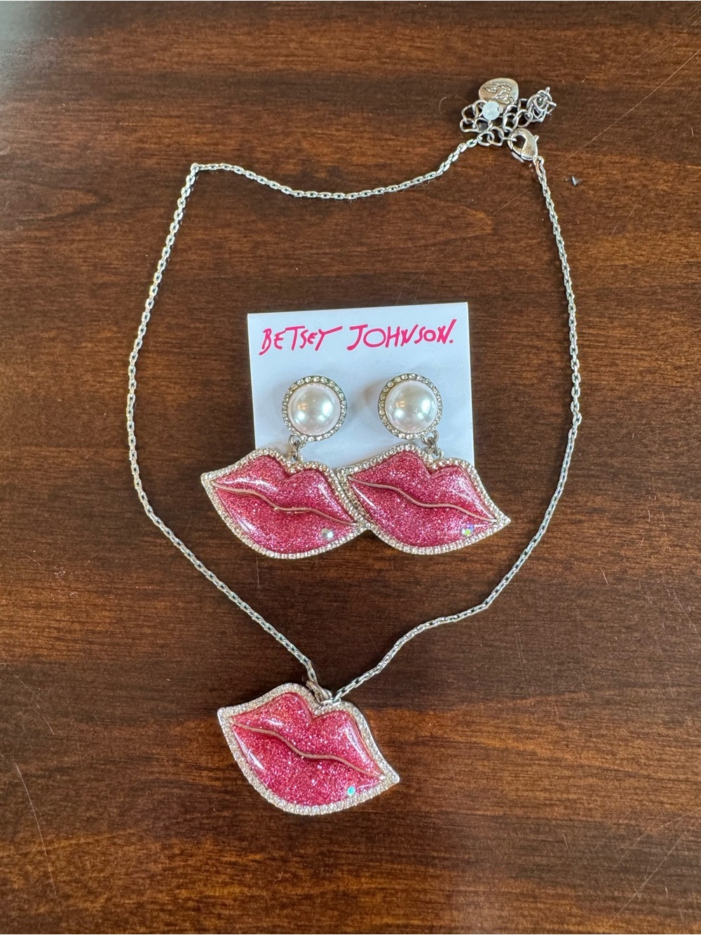 Betsey Johnson Pink Glitter Lip Necklace & Earrings Set